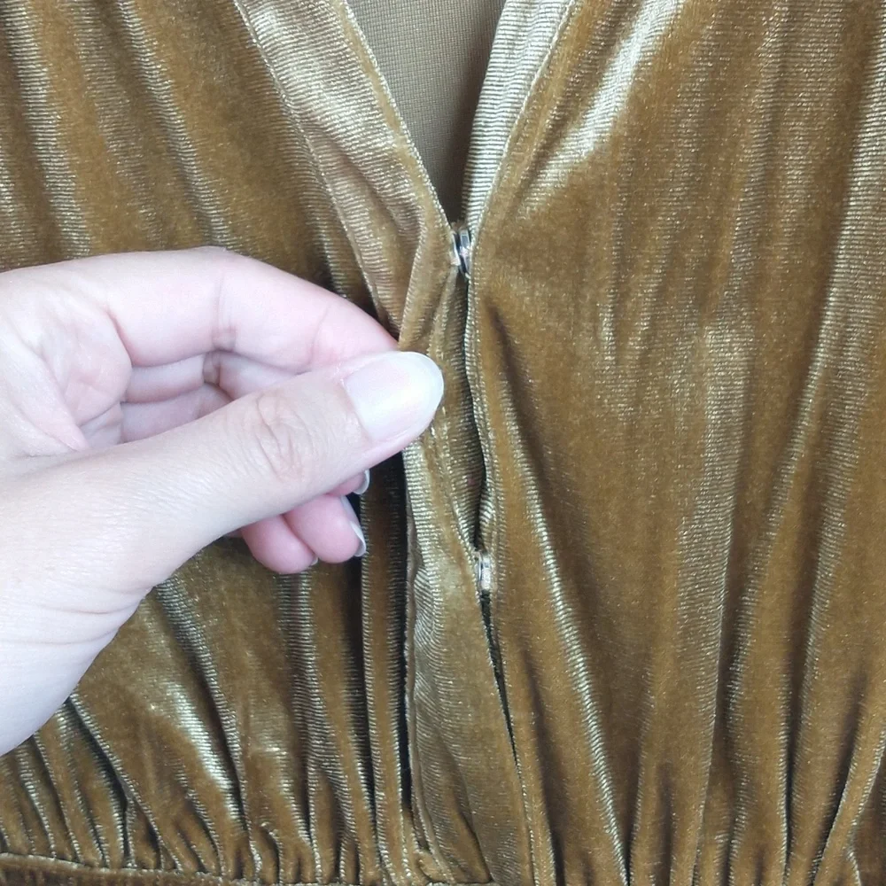 Baltic Born Artemis Velvet Maxi Dress Small Gold